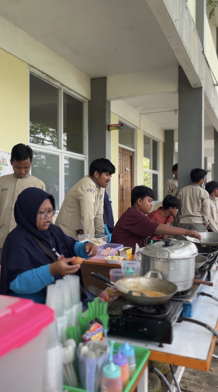 Kemeriahan Bazzar Sagatha III